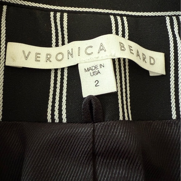 Veronica Beard $650 Miller Dickey Blazer Jacket Pinstripe Black White Size 2 - Picture 4 of 12